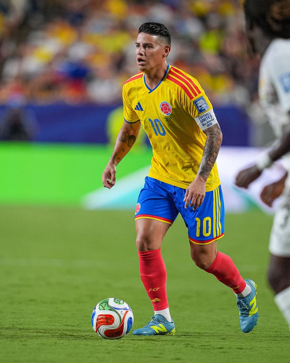 Revelan el salario que tendría James Rodríguez en su nuevo equipo: este es el interesado en ficharlo
