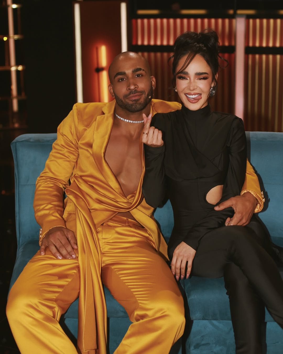 Manelyk González y Carlos ‘Caramelo’ Cruz