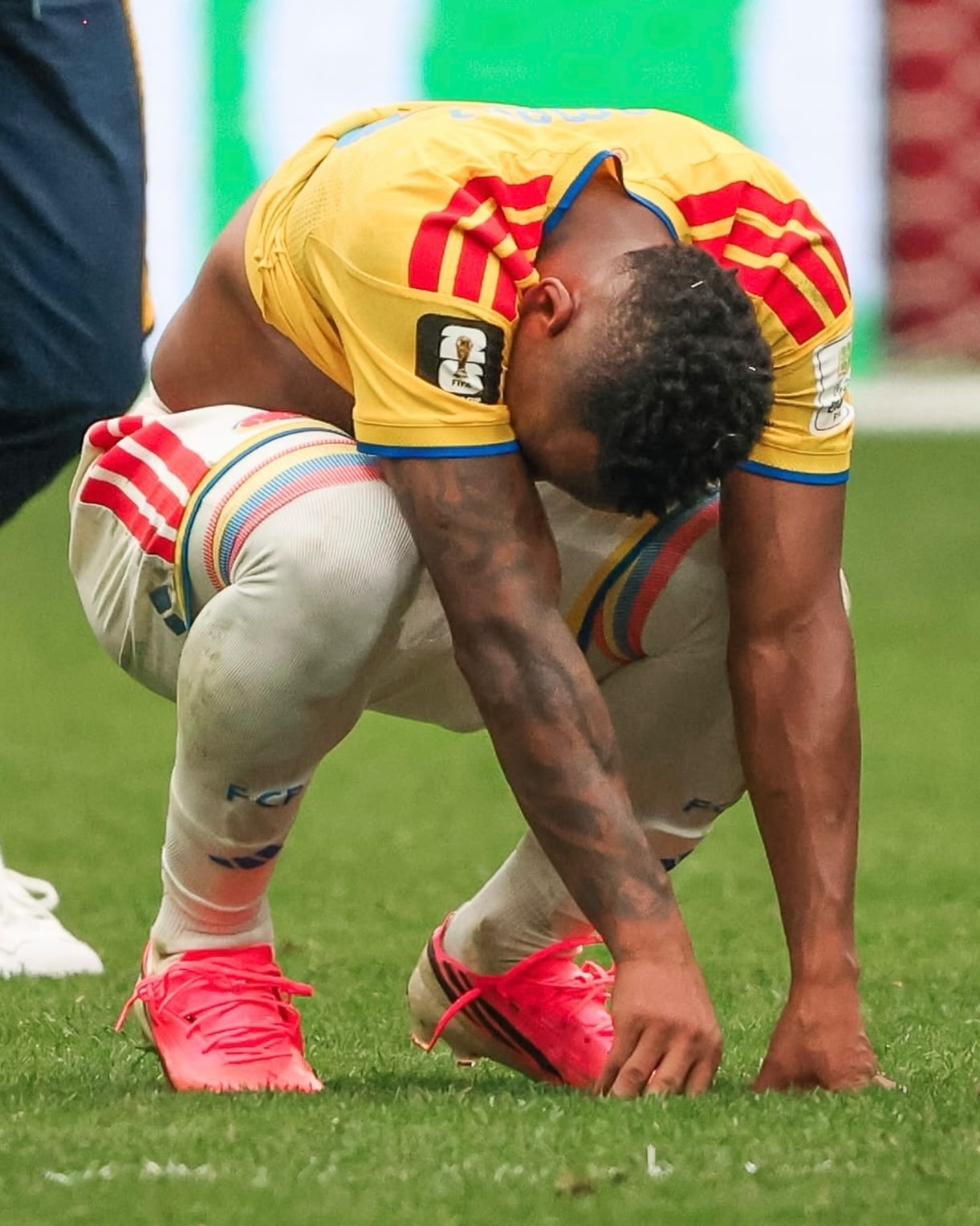 Denuncian amenazas contra jugador de la Selección Colombia tras la eliminación: no pudo volver al país