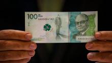 Así puede reconocer un billete falso desde su celular