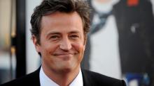 Autoridades finalmente revelaron la causa de muerte del actor Matthew Perry. ¿Fue por drogas?