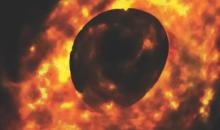 Descubrieron un agujero negro masivo que devora lo equivalente a un sol por día