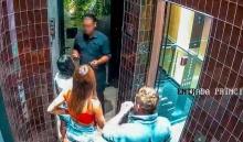Los escabrosos detalles que encontraron en la habitación del extranjero que ingresó con dos niñas a Medellín