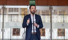 "Si el fin de semana no va a salir de su casa no se bañe": Galán sobre racionamiento en Bogotá