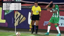 En video: ¡Repudio! Impactaron con una navaja a un jugador de Atlético Nacional en el clásico paisa 