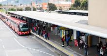Policía habría impedido que conductor de TransMilenio entrara al baño