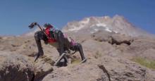 Científicos prueban a 'Spirit', robot cuadrúpedo, para explorar la luna y otros planetas