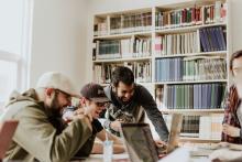 ¿Busca estudiar? Hágalo gratis en estos cursos de las universidades Harvard, Javeriana y Los Andes