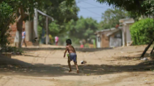 La pobreza monetaria bajó en Colombia 3,6% entre el 2022 y 2023: se situó en el 33%