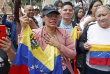 Impresionantes imágenes: se registra una masiva llegada de venezolanos a los puntos de votación