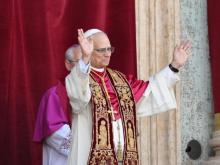 “El mal no prevalecerá”: las primeras palabras del nuevo Papa, León XIV