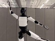 Robot de Tesla sorprende al mundo al bailar de forma casi perfecta a un humano 