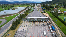 Aliste el bolsillo: estos son los peajes para salir de Bogotá que subieron sus precios. ¿En cuánto quedan?